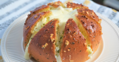 garlic bread dome